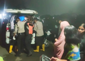 Kecelakaan di Cirebon, Wanita Tanpa Identitas Terpental 100 Meter hingga Tewas Usai Ditabrak Kereta Api di Arjawinangun