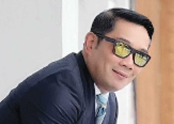 Jadi Relawan Saat Pilgub Jabar, Guru SMK di Cirebon yang Dipecat Pernah Tagih Janji Ridwan Kamil