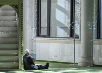 Kapan Itikaf Dilakukan saat Puasa Ramadhan, Begini Pendapat Para Ulama, Diawali Riwayat yang Disampaikan Aisyah Istri Rasulullah