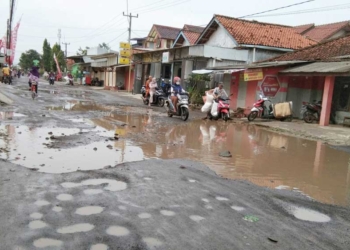 Jalan Rusak Kewenangan Provinsi Dikeluhkan, BKAD Kabupaten Cirebon Targetkan Pendapatan Pajak Bagi Hasil Rp360 Miliar, Ini Rinciannya