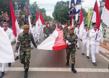 Kirab Merah Putih Dilepas Tiga Kepala Daerah