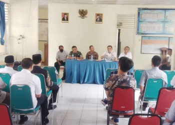 7 Perusahaan di Pabedilan Cirebon Sepakat Urunan untuk Perbaiki Jalan Rusak