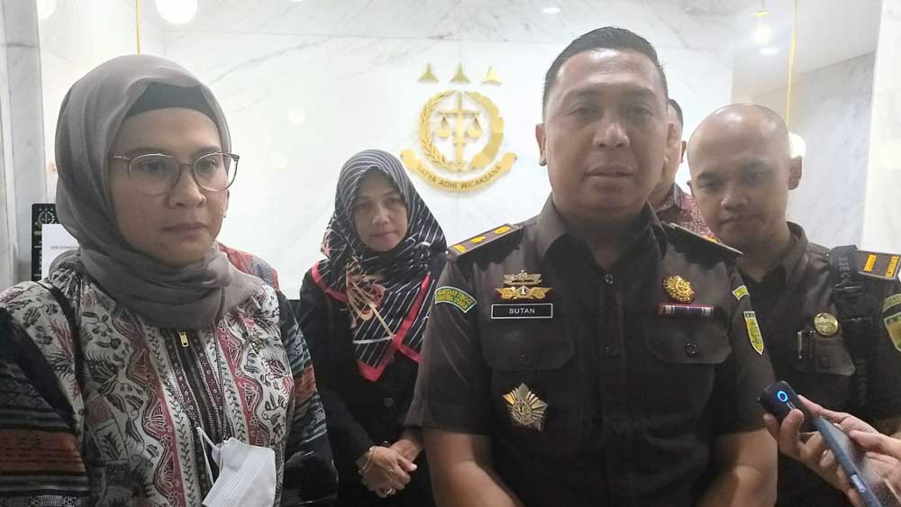 WARNING! Data Baru Kasus BPR KR Indramayu Diserahkan ke Kejati Jabar