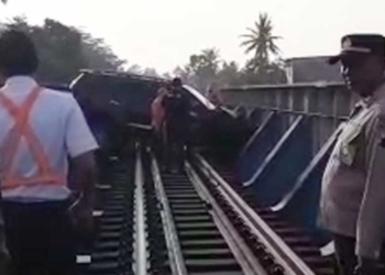 17 Fakta Mengejutkan Mobil Fortuner Nyangkut di Rel Kereta Api, Narkoba dan Bunuh Diri, Begini Selengkapnya