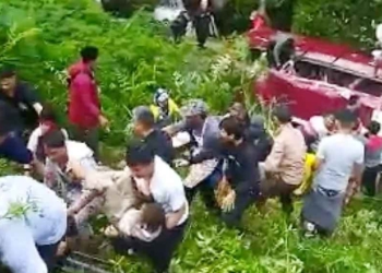 Bus Peziarah Masuk Sungai di Guci Tegal, Begini Kronologinya