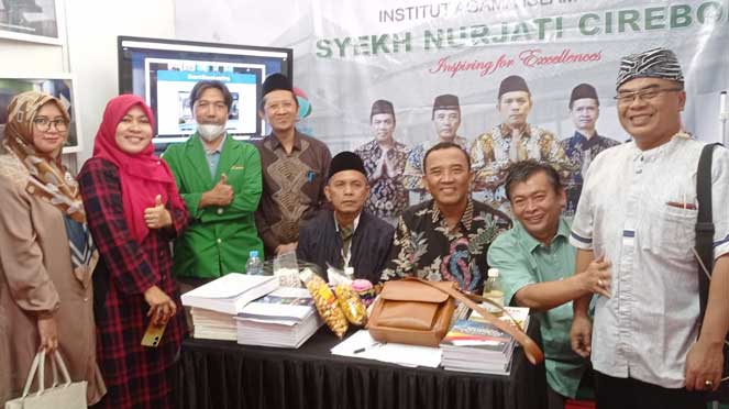 Menarik, Stand IAIN Cirebon di AICIS Expo 2023 Sedot Banyak Pengunjung, Mereka Ingin Tahu Ini