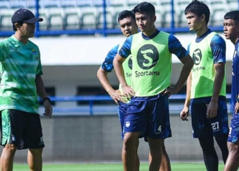 Laga PSM Makassar Vs Persib, Akankah Maung Bandung Dibantai