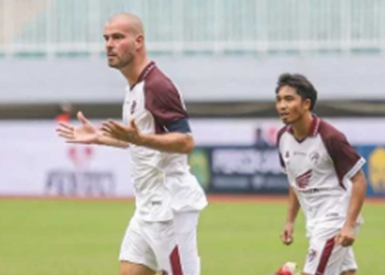 Victor Dethan Cetak Gol ke Gawang Persib, PSM Makassar Unggul Sementara 2-0