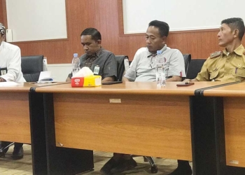 Puluhan Kuwu di Cirebon Geruduk Kantor BBWS Cimanuk Cisanggarung