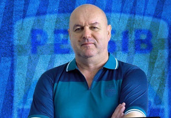 Bojan Hodak Lakukan Rotasi di Laga Persis Vs Persib