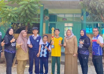 Siswa SMPN 2 Palimanan Cirebon Juara 3 Catur Bupati Cup