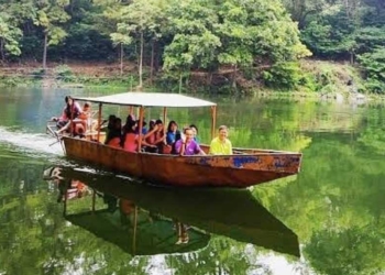 Tempat Wisata Kuningan, Telaga Remis Tawarkan Keindahan Danau dan Bentang Alam Gunung Ciremai