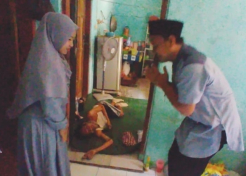 Calon Kuwu Jatiseeng Amran Halim Sambangi Warga di Hari Terakhir Kampanye