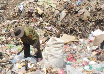 Hati-hati Saat ke Bandung, Buang Sampah dari Kendaraan Siap-siap Disidang