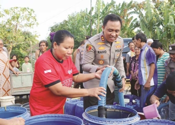 Kekeringan di Cirebon, Bantuan 9.500 Liter Air Bersih Disalurkan