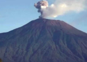 Status Dinaikan, Gunung Slamet Bergemuruh Jadi Tanda-tanda Erupsi