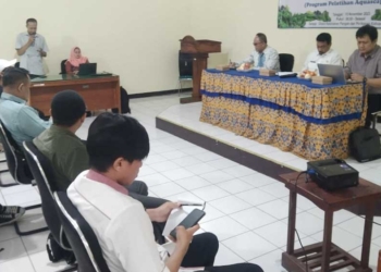 IPB University Gelar Pelatihan Aquascape di Kabupaten Cirebon