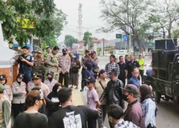 Tuding Bupati Majalengka Tak Netral, Warga Turun ke Jalan