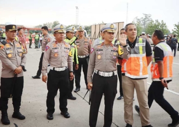 Kakorlantas Polri Tinjau Arus Balik Libur Natal di GT Palimanan Tol Cipali