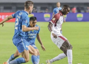 Persib Bandung Tak Berkutik Hadapi PSM Makassar di Stadion GBLA