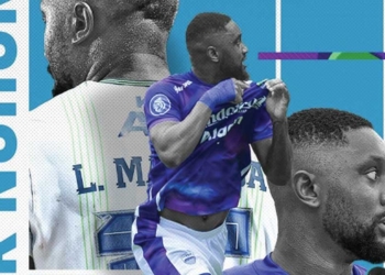 Tiga Laga Persib Mandul, Mengenang Levy Madinda