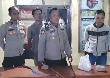 Viral Remaja Tenteng Samurai Hadang Jalan di Mundu Cirebon, 5 Pelajar Dibekuk, Masih SMP dan SMA