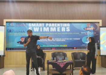 Pengurus Akuatik Cirebon Gelar “Smart Parenting Swimers”