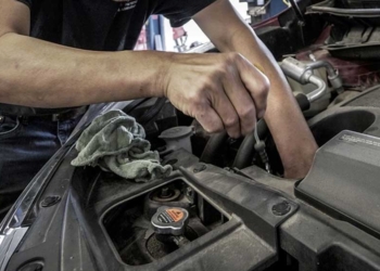 Fungsi Oli untuk Mobil atau Kendaraan, Bingung Pilih Oli Sintetik atau Mineral, Simak Penjelasannya