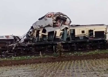 Korban Tewas Kecelakaan Kereta Api di Bandung Pagi ini Sementara 3 Orang, Masinis dan Asisstennya Meregang Nyawa