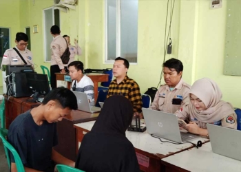 Jelang Pilbup Cirebon, Belasan Ribu Warga Belum Miliki e-KTP