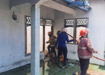 Kebakaran di Cirebon, Rumah Warga Gintungranjeng Ludes