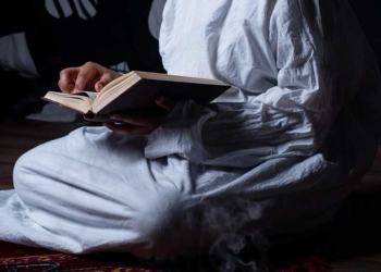 Keutamaan Membaca Surat Al Kahfi, Luar Biasa Ada Pancaran Sinar Langsung dari Ka’bah