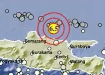 Rumah Rusak Akibat Guncangan Gempa Tuban, Ratusan Pasien di RS NU Dievakuasi