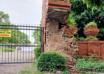 Gapura Rawan Ambruk, Pintu Barat Stadion Ranggajati Cirebon Ditutup Sementara