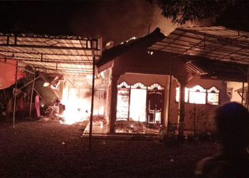 Kebakaran di Cirebon, Ditinggal Kondangan, Rumah Warga Jagapura Kidul Terbakar Hebat