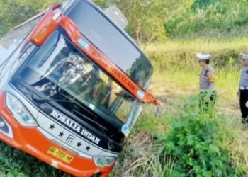 Kisah Pilu Kecelakaan Bus Rosalia di Tol Batang Kalikangkung, Anak Tewas Terlempar dari Pangkuan sang Ayah
