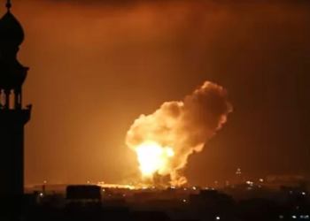 Israel Serang Iran Lepaskan Peluru Kendali ke Fasilitas Militer dan Angkatan Udara Iran