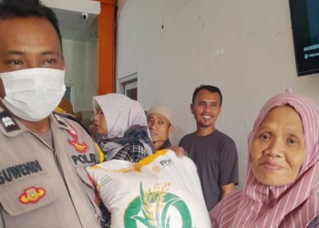 Desa Megu Gede Salurkan Bantuan Beras