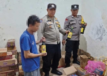 Polresta Cirebon Sita Puluhan Botol Miras