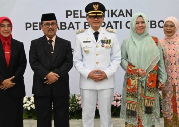 Wahyu Mijaya Resmi Dilantik Jadi Pj Bupati Cirebon