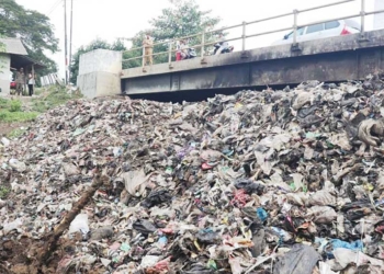 Pj Bupati Cirebon Wahyu Miyaha Tegaskan Masalah Sampah di Kabupaten Cirebon Jadi Perhatian Serius