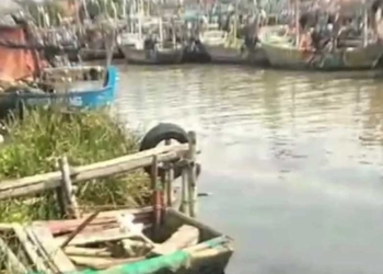 Pipa Pertamina di Lombang Indramayu Bocor, Ceceran Minyak Mengalir Sampai ke Laut