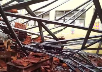 Indramayu Diterjang Hujan Deras dan Puting Beliung, 4 Ruang Sekolah Ambruk dan Belasan Rumah Rusak