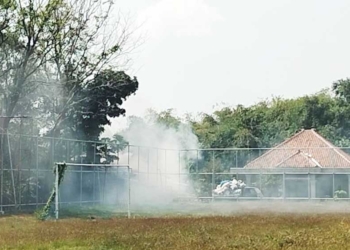Keluhkan Penggunaan Bahan Bakar Limbah Plastik, Warga Sekitar Pabrik Tahu Desa Gumulunglebak Sesak Nafas
