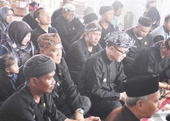 Kuwu Peringati Haul Mbah Kuwu Cirebon, Pj Bupati Cirebon Pacu Semangat Pembangunan Kabupaten Cirebon
