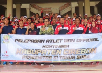 Pj Bupati Cirebon Wahyu Mijaya Lepas Kontingen Kabupaten Cirebon untuk Berlaga di Porsenitas 2024