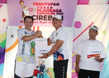 Pj Bupati Cirebon Wahyu Mijaya Motivasi Atlet Porkab