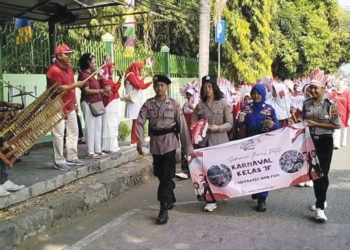 SMPN 1 Sumber Cirebon Gelar Karnaval