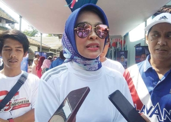 Pilbup Cirebon, Pasangan Wali, Wahyu Tjiptaningsih-Solichin Pilih Daftar Hari Terakhir