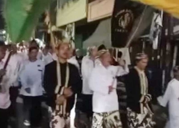 Maulid Nabi Muhammad SAW, Keraton Kaprabonan Cirebon Gelar Tradisi Malam Pelal Panjang Jimat